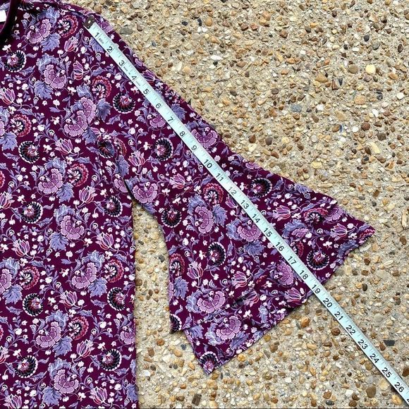 Loft Floral Bell Sleeved Wine-Colored Blouse Size M - Picture 6 of 10